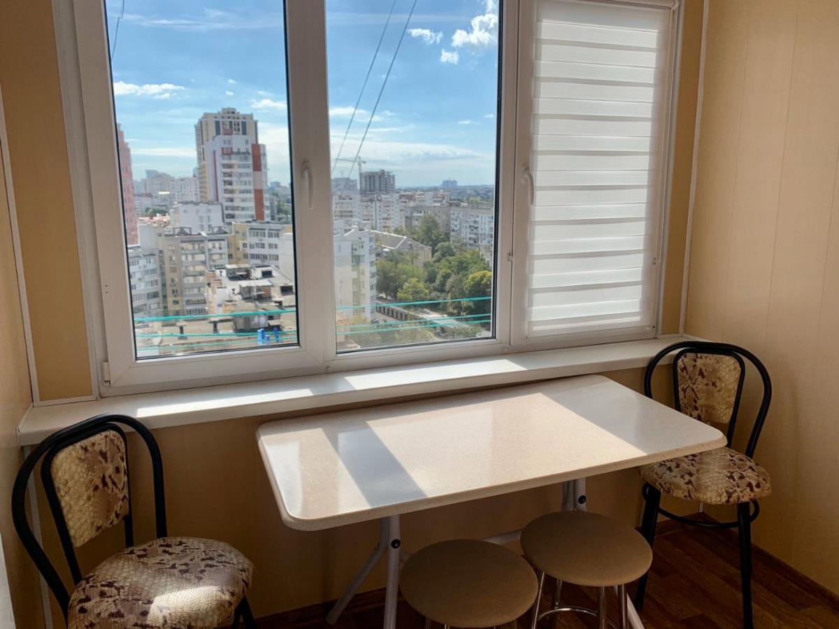 Apartment в одессе! аркадия! вид моря!